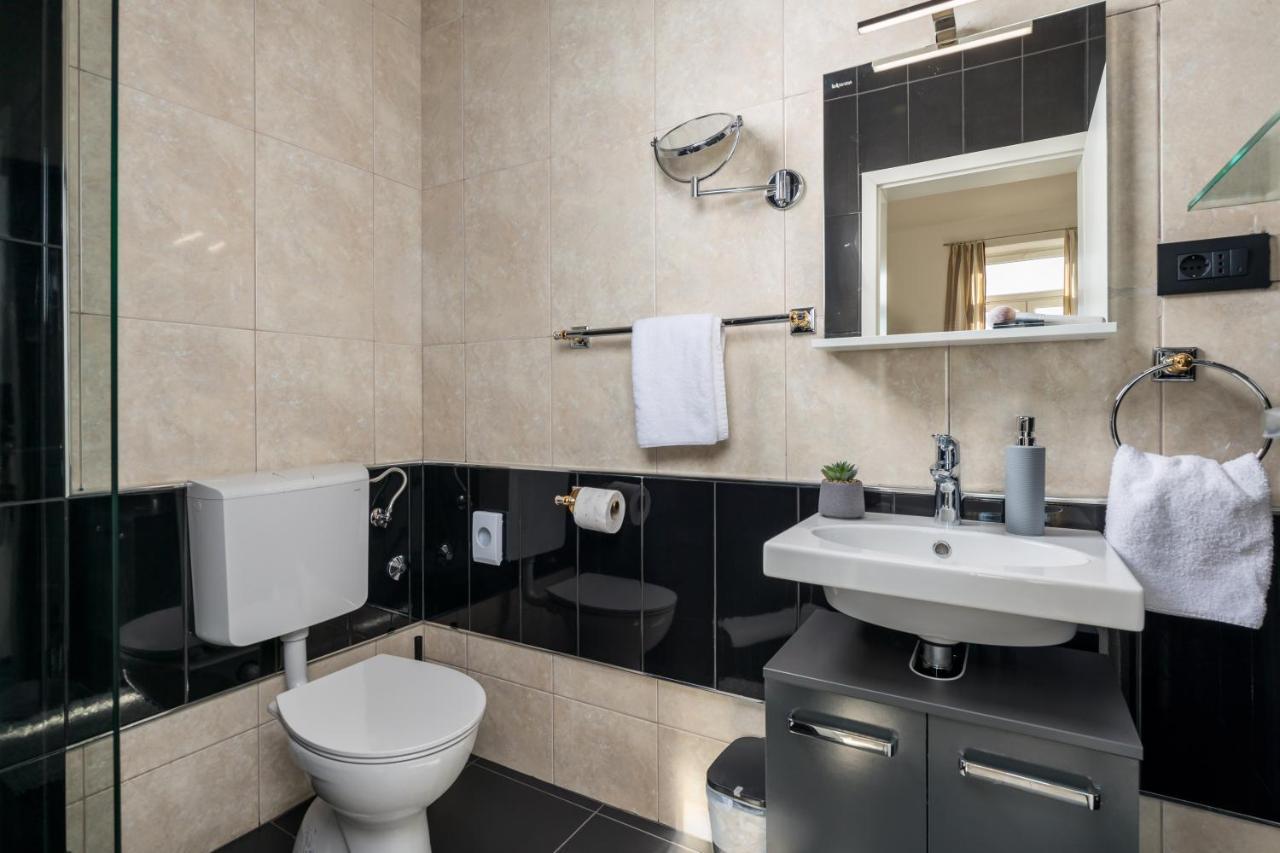 Apartmán Continentale Rijeka Exteriér fotografie